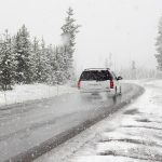 Jazda autem w ekstremalnych warunkach – porady i przygody