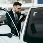 Tajemnice bieżnika: Co kryje w sobie opona wielosezonowa?